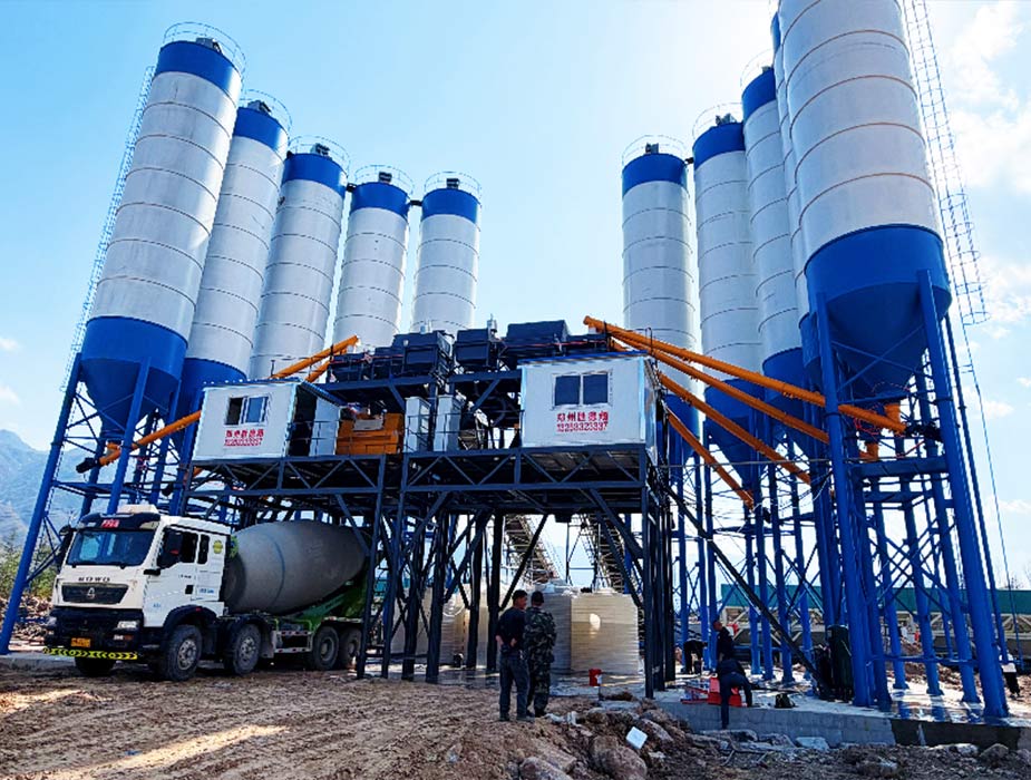 Stationary concrete batching plant